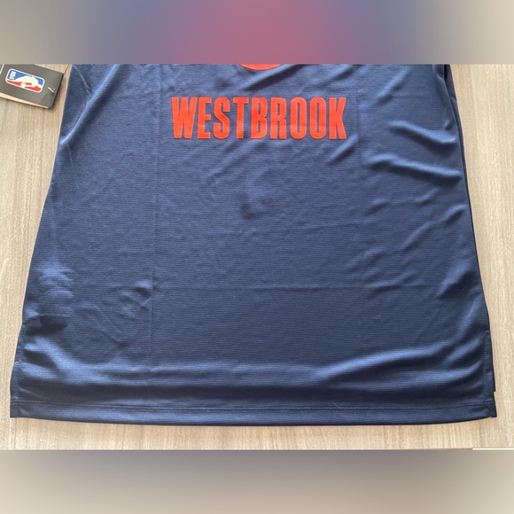 Fanatics OKC Russell Westbrook Jersey Tee - Size Medium - Picture 9 of 16